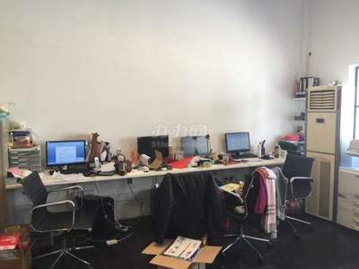 上海映巷創意工場寫字樓出租,長寧區十佳創意園 映巷創意工廠 復式精裝房源-辦辦網