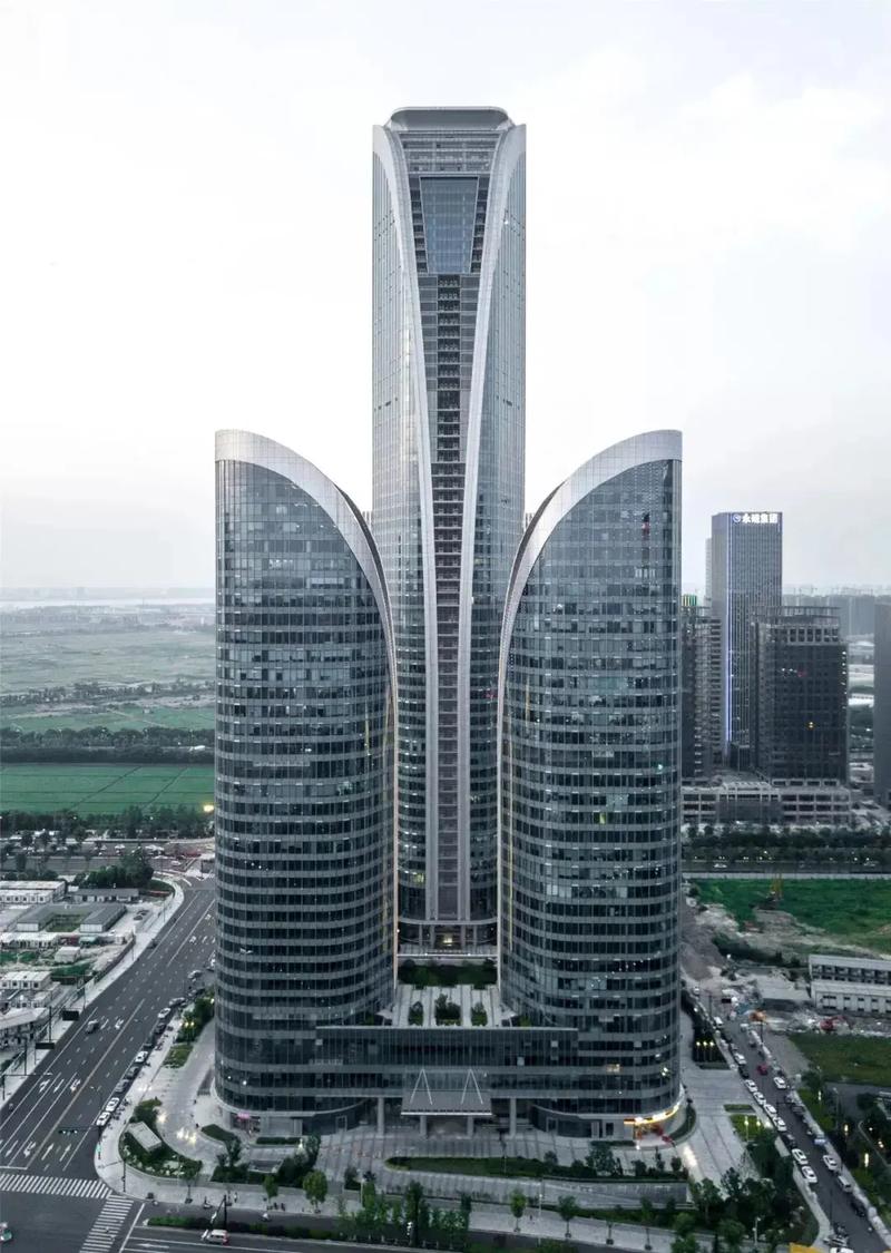 博地中心地鐵上蓋寫字樓出租 優越地理位置與高品質辦公空間的完美結合