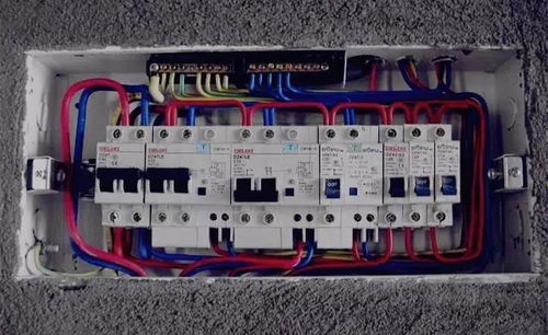 水電安裝核心環節 老師傅詳解配電箱安裝全過程與要點